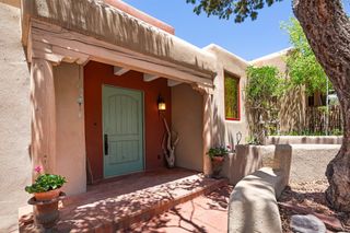 1026 Stagecoach Road, Santa Fe, NM 87501