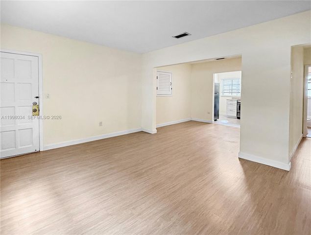 215 Sidonia Ave, Coral Gables, FL 33134