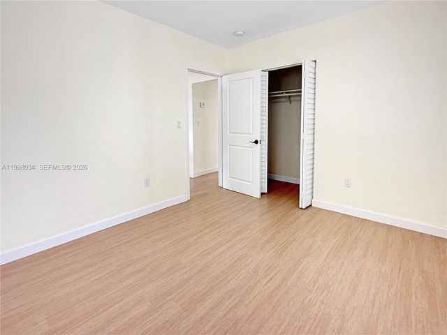 215 Sidonia Ave, Coral Gables, FL 33134