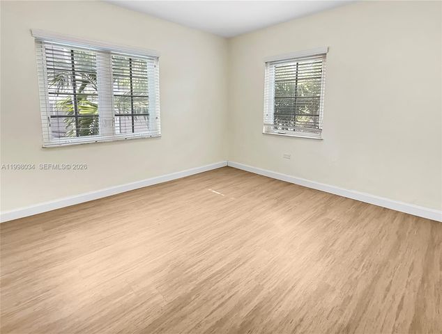 215 Sidonia Ave, Coral Gables, FL 33134