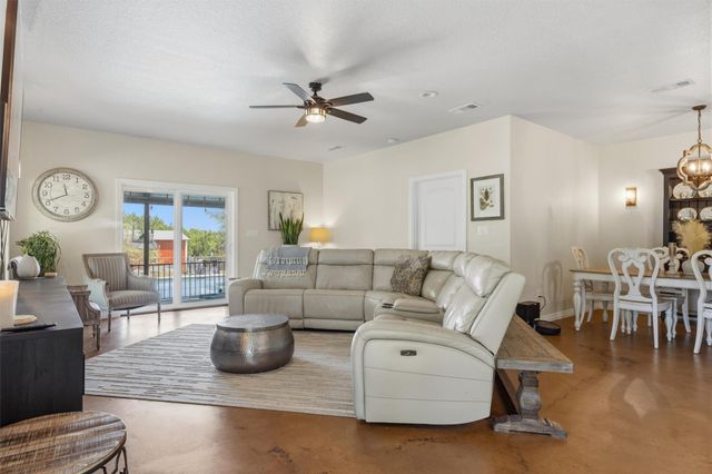 2150 County Road 282, Liberty Hill, TX 78642
