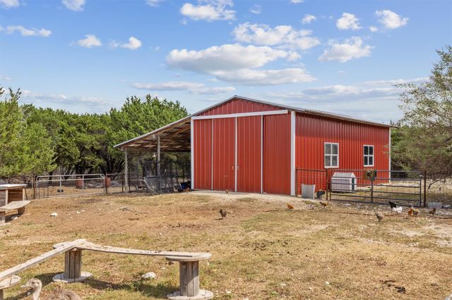 2150 County Road 282, Liberty Hill, TX 78642