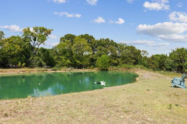 2150 County Road 282, Liberty Hill, TX 78642