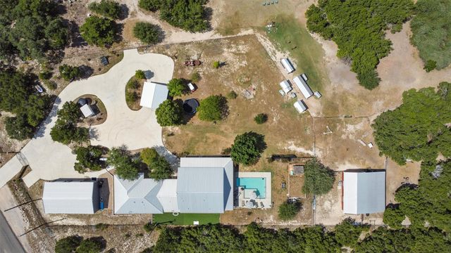 2150 County Road 282, Liberty Hill, TX 78642