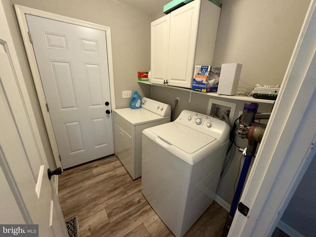 607 STONEWALL LN, Fredericksburg, VA 22407