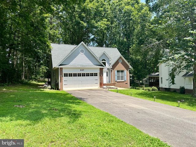 607 STONEWALL LN, Fredericksburg, VA 22407