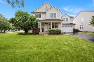 733 Market Drive, Oswego, IL 60543