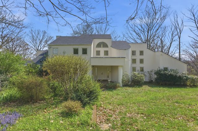 8267 Hawkins Rd, College Grove, TN 37046