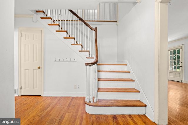 427 COTSWOLD LN, Wynnewood, PA 19096