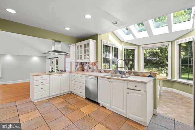 427 COTSWOLD LN, Wynnewood, PA 19096