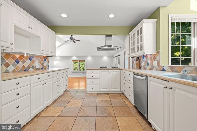 427 COTSWOLD LN, Wynnewood, PA 19096