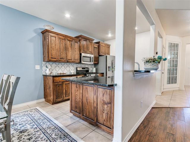 15500 Blue Jay Drive, Edmond, OK 73013