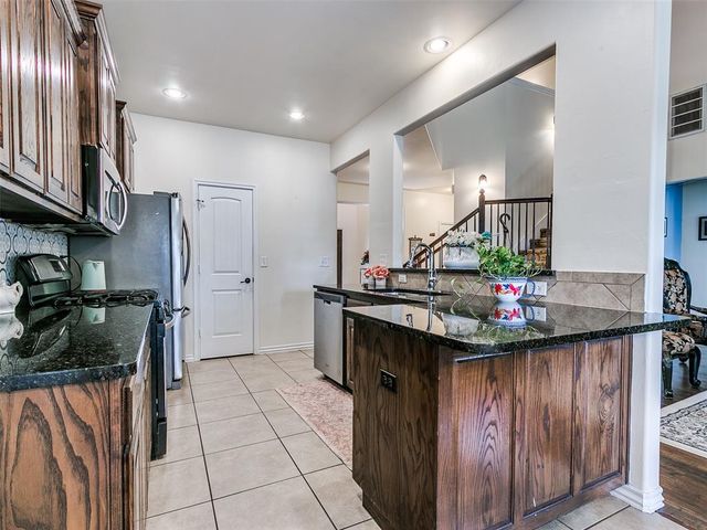 15500 Blue Jay Drive, Edmond, OK 73013