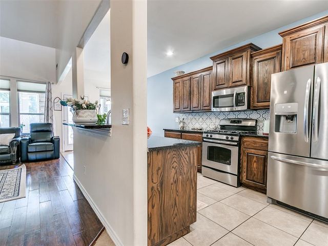15500 Blue Jay Drive, Edmond, OK 73013