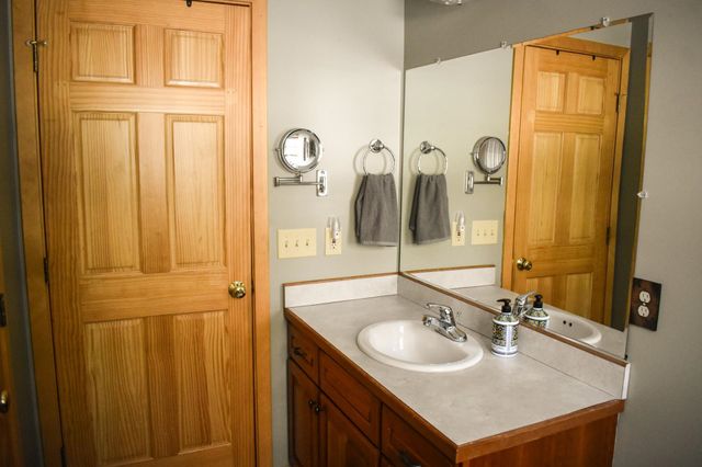 133 Philbrook Road, Pittsburg, NH 03592