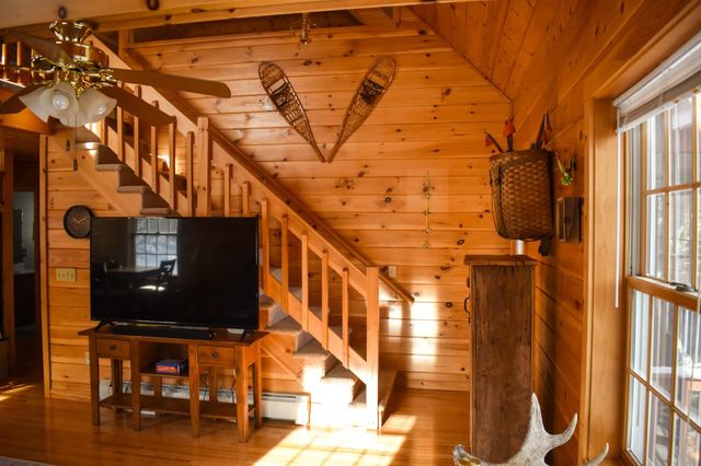 133 Philbrook Road, Pittsburg, NH 03592