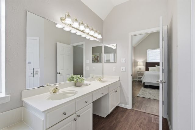 1395 Clear Creek Drive, Lewisville, TX 75067