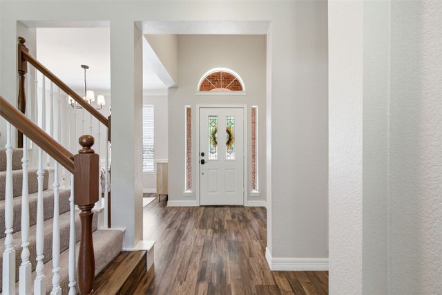 1395 Clear Creek Drive, Lewisville, TX 75067