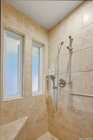 13307 LA VISTA DR, San Antonio, TX 78216