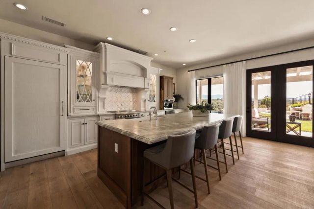 2278 Lindsey Court, Fallbrook, CA 92028