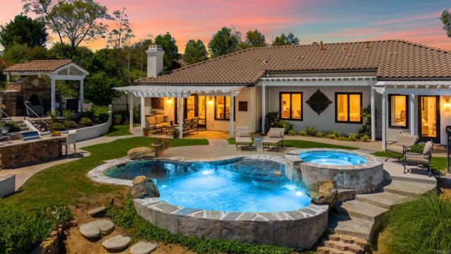 2278 Lindsey Court, Fallbrook, CA 92028