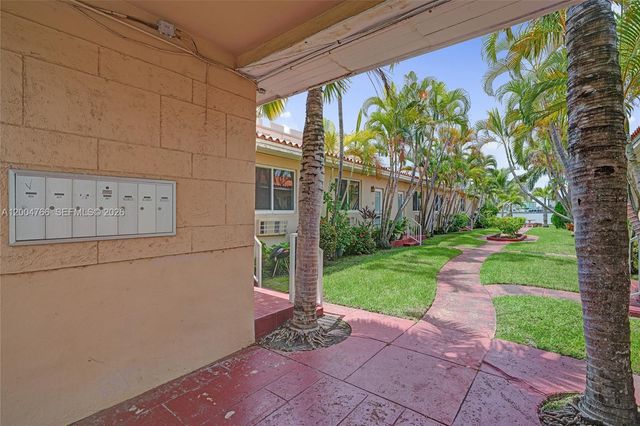 2160 Bay Dr 1-7, Miami Beach, FL 33141