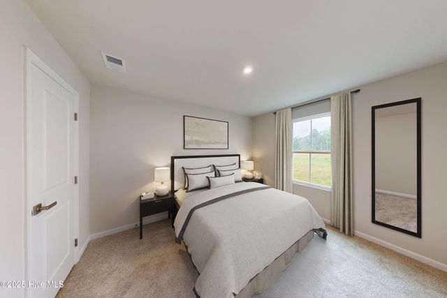 881 Haw Creek Avenue NE, Winnabow, NC 28479