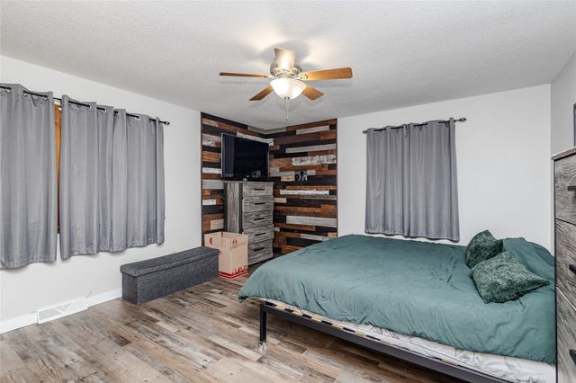 415 NE 4th Street, Stuart, IA 50250