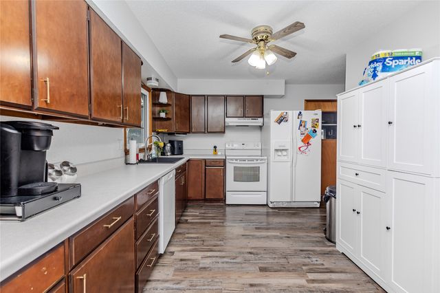 415 NE 4th Street, Stuart, IA 50250
