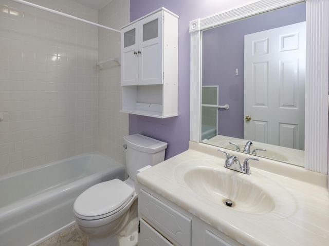 10185 Foxhollow Court, Portage, MI 49024