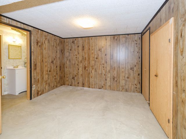 10185 Foxhollow Court, Portage, MI 49024