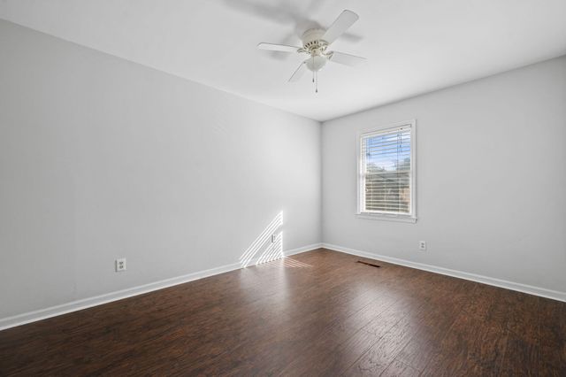 302 Springview Lane 11, Summerville, SC 29485