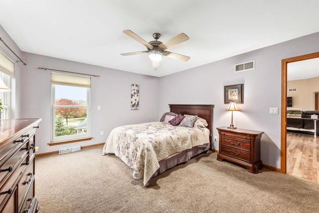 2508 Manchester COURT, Waukesha, WI 53188