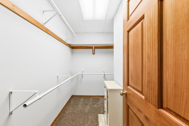 2508 Manchester COURT, Waukesha, WI 53188