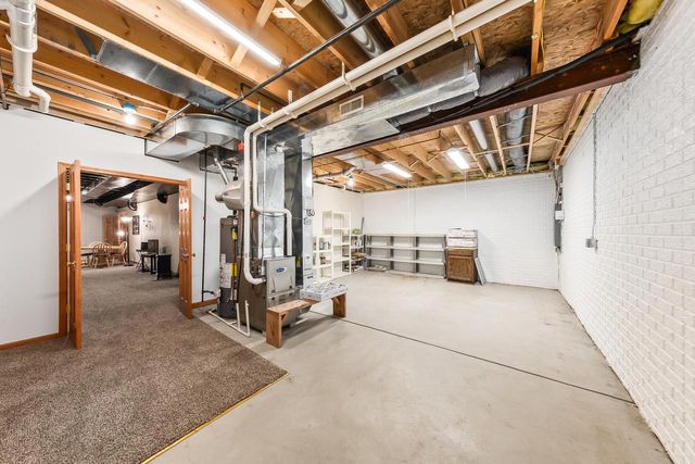 2508 Manchester COURT, Waukesha, WI 53188