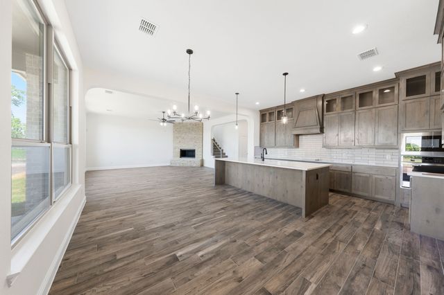 451 Paradise Ridge Drive, Waxahachie, TX 75167