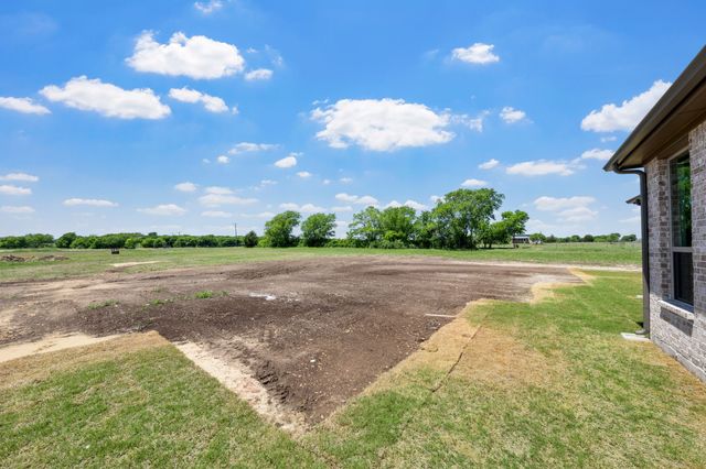 451 Paradise Ridge Drive, Waxahachie, TX 75167