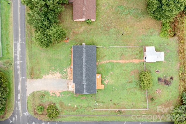 3388 Rhyne Forest Road, Iron Station, NC 28080