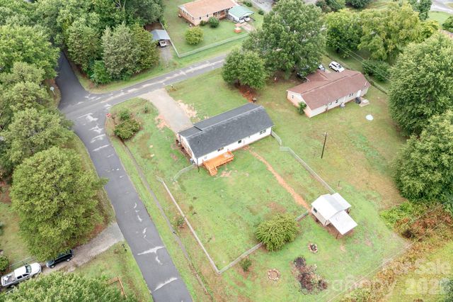 3388 Rhyne Forest Road, Iron Station, NC 28080