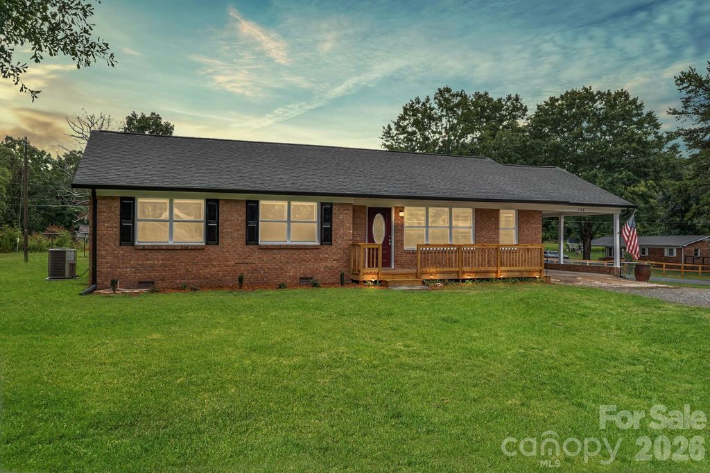 3388 Rhyne Forest Road, Iron Station, NC 28080