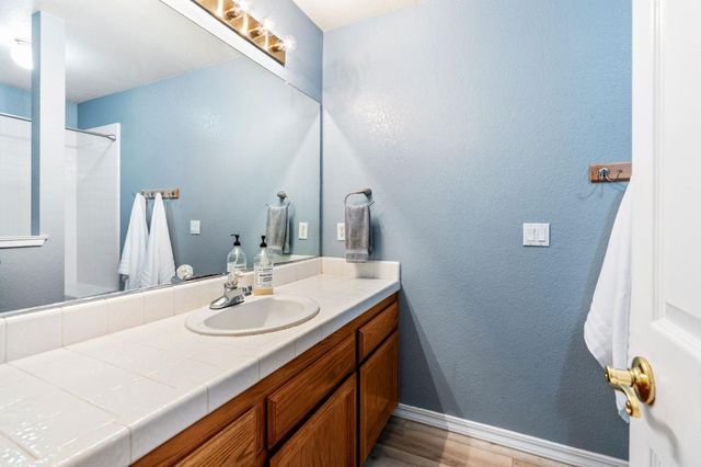 3133 Woodleigh Ln, Cameron Park, CA 95682