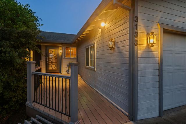 3133 Woodleigh Ln, Cameron Park, CA 95682