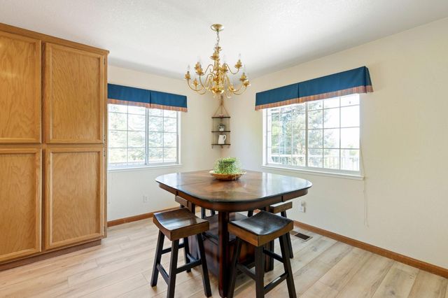3133 Woodleigh Ln, Cameron Park, CA 95682
