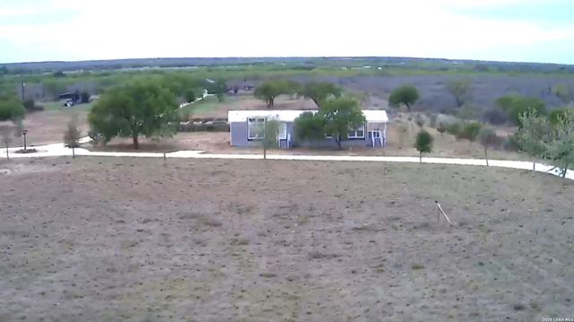 13083 Fm 2779, Moore, TX 78057
