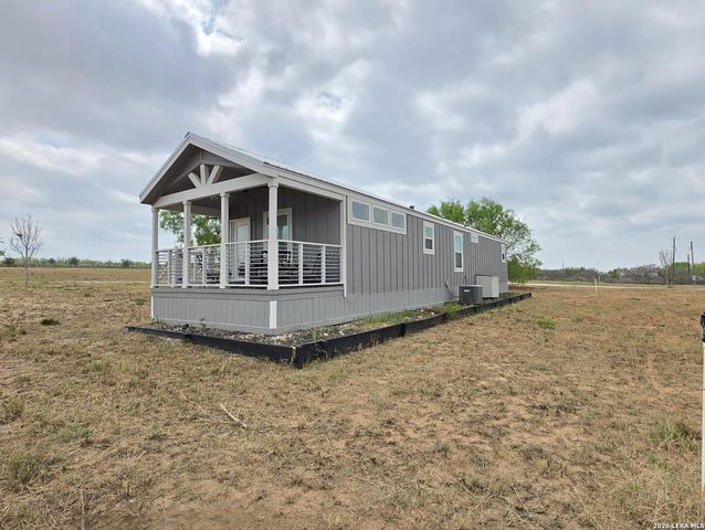 13083 Fm 2779, Moore, TX 78057