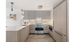 7829 Austin St # 406, New York City, NY 11375