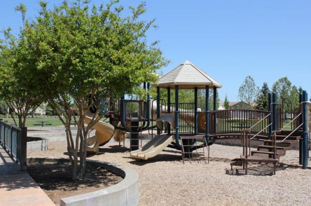 4274 Stromford Way, Mather, CA 95655