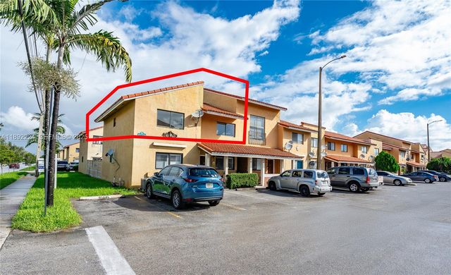 2775 W 61st Place 207, Hialeah, FL 33016