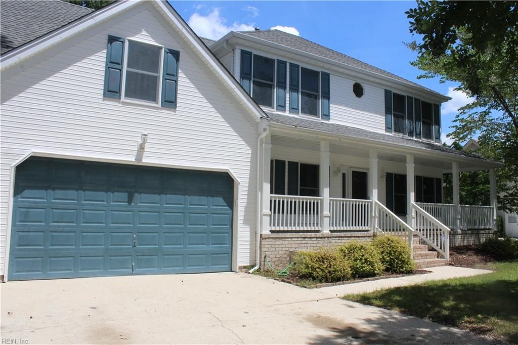 718 Beckley LN, Chesapeake, VA 23322