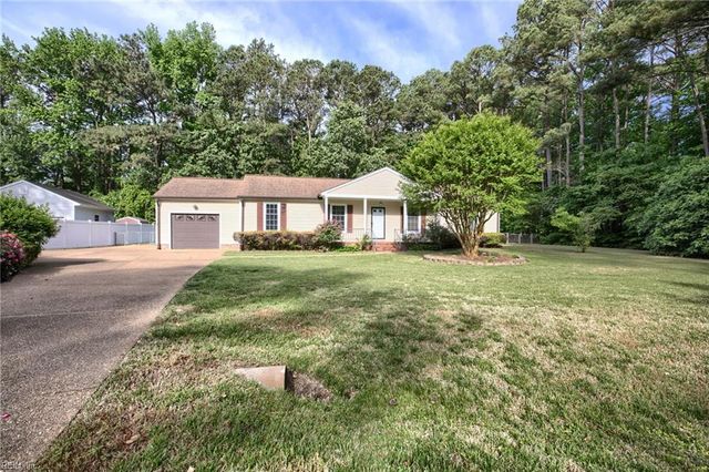 2072 Snug Harbor DR, Hayes, VA 23072